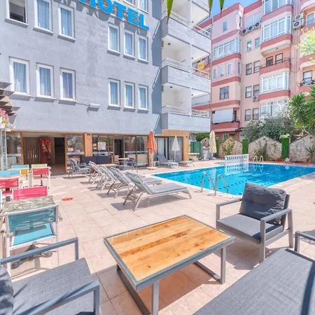 شقة فندقية Kleopatra Icaria 3*