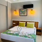 Kleopatra Icaria Lejlighedshotel 3*
