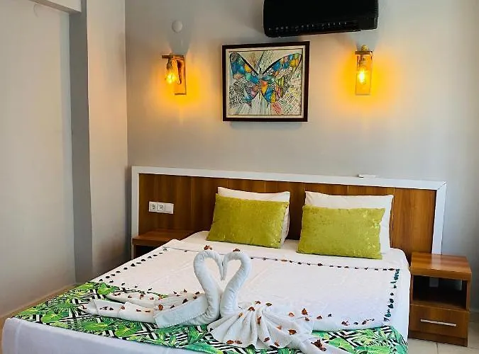 Kleopatra Icaria Lejlighedshotel 3*