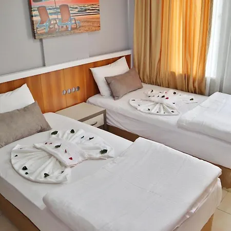 Ξενοδοχείο με διαμερίσματα Kleopatra Icaria