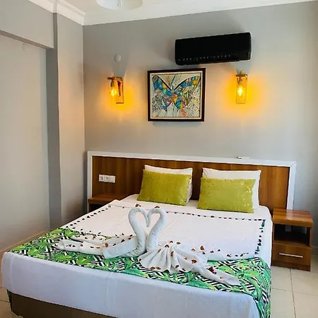 Kleopatra Icaria 아파트호텔 3*