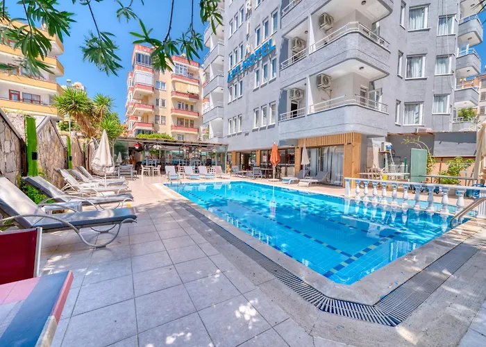 Aparthotel Kleopatra Icaria 3*